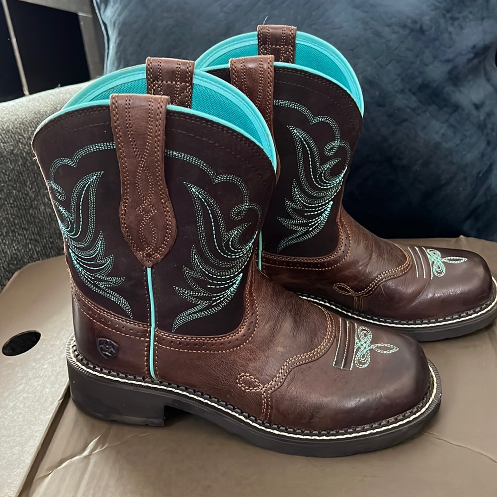 Ariat Fatbaby Heritage Dapper Cowgirl Boots 🤎